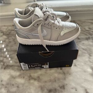 Kids Silver Sneakers